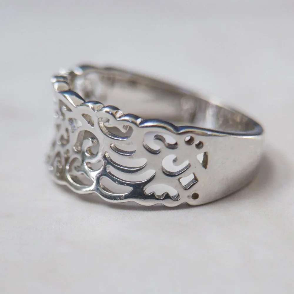 Sterling Openwork Scroll Band — Size 8